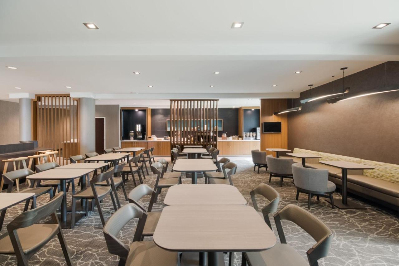 Springhill Suites By Marriott Dallas Nw Highway At Stemmons / I-35East エクステリア 写真